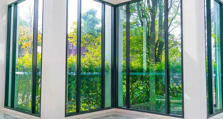 Emergency Balcony Door Glass Repair in Daytona Beach, FL